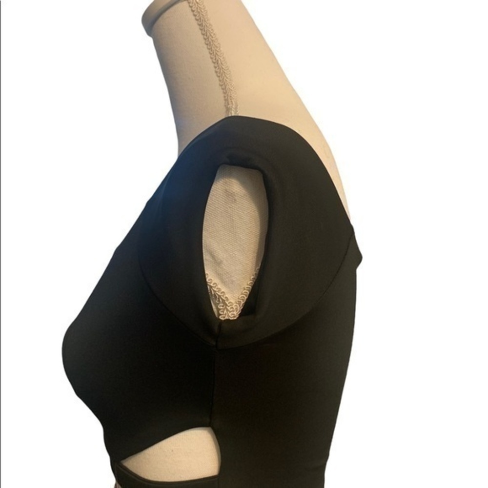 Zara White and Black Collection Cropped Top - Picture 2 of 8